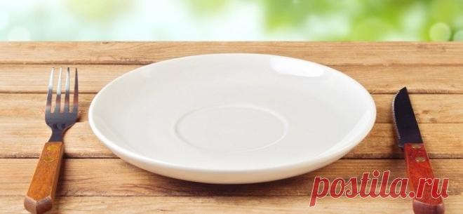 Отзывы о лечении псориаза голоданием и особенности метода. Голодание при псориазе. Эффективность и суть метода. Влияние голодания на псориаз. Как голодать правильно. Противопоказания, побочные эффекты