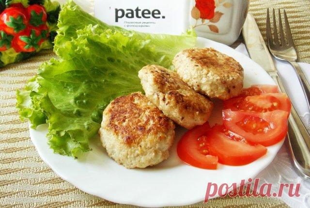 Стокгольмские котлеты Сочные, нежные котлеты на сметане. Приготовить их можно из свиного, куриного, говяжьего или индюшиного фарша. Сметана придает котлетам пышность, мягкость и сочность. Попробуйте эти котлеты, они выгодно отличаются от обычных домашних.
Сметана - необычайно полезный продукт. Так в составе сметаны присутствуют витамины В, Е, С и РР. Она богата бета-каротином и биотином – витамином молодости, а также органическими кислотами, микро- и макроэлементами. В ней...