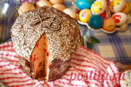 Творожный кулич с «пьяной» вишней – сочный, ароматный