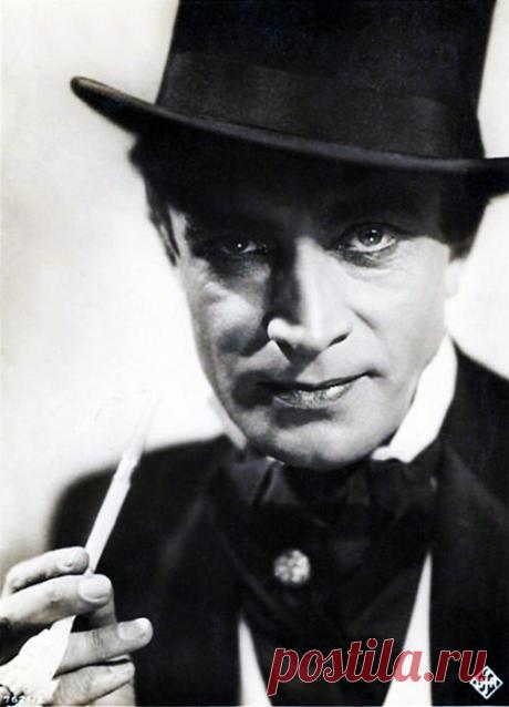 Конрад Фейдт (Conrad Veidt)
- 22 января, 1893 • 3 апреля 1943