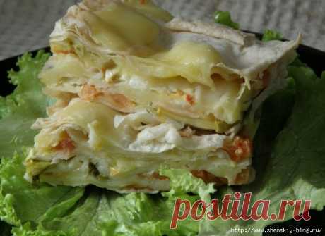 БЫСТРЫЙ СЛОЁНЫЙ ПИРОГ ИЗ ЛАВАША С ОВОЩАМИ И СЫРОМ!.