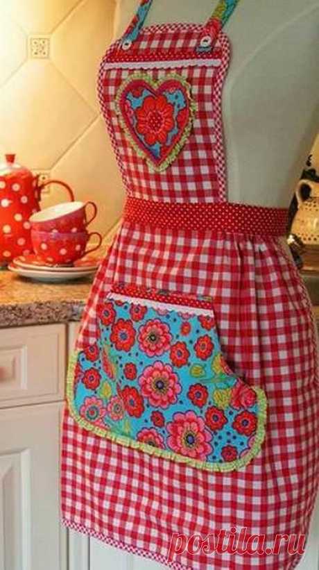 Как сшить фартук для кухни своими руками: выкройки, детский и женский передник, фасоны простые, схемы крестом, мастер класс, видео-инструкция