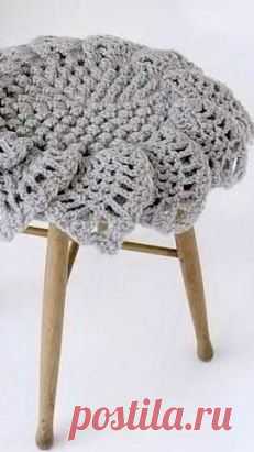 Круглый коврик крючком
http://labhousehold.com/round-rug-crocheted.html