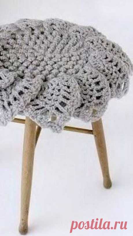 Круглый коврик крючком
https://labhousehold.com/round-rug-crocheted.html