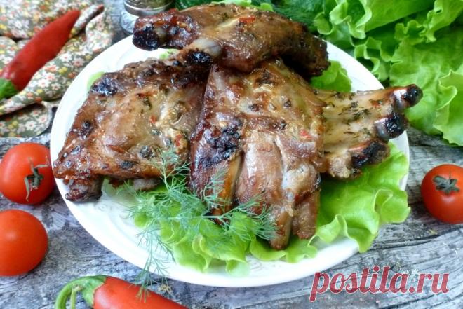 Запеченные свиные ребра, маринованные в соусе мохо – пошаговый рецепт с фотографиями