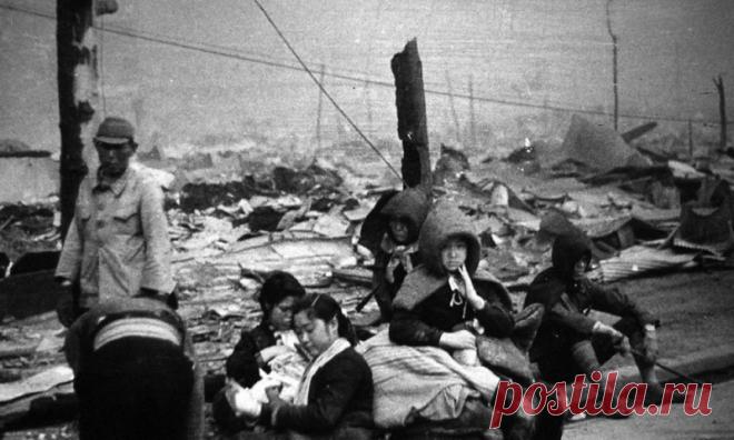 Зажигательные бомбы оказались для японцев смертоноснее атомных 
Их выжигали как тараканов и мышей
3 февраля 1945 года американская авиация начала то, что с полным правом можно было бы назвать выжиганием Японии. Жертв при этом было больше, чем в результате атомных…