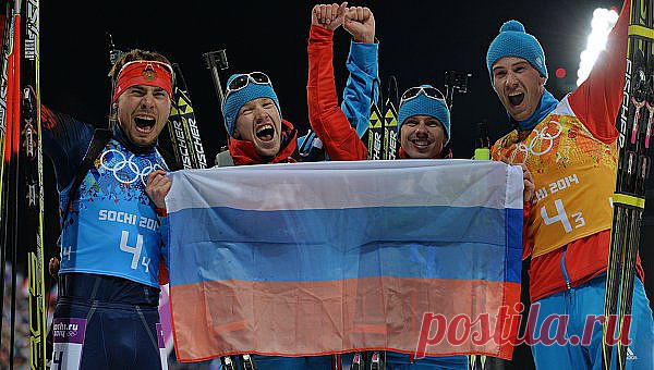 "Золотая" эстафета биатлонистов в Сочи: выиграть по-русски | РИА Новости