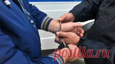 В Чечне задержан владелец АЗС, где произошёл взрыв. В Чечне задержан владелец автозаправочной станции, где произошёл взрыв цистерны с газом. Читать далее