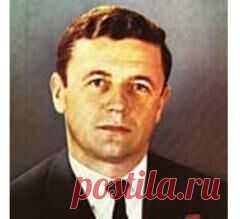 23 ноября в 1935 году родился(ась) Владислав Волков-ЛЕТЧИК-КОСМОНАВТ