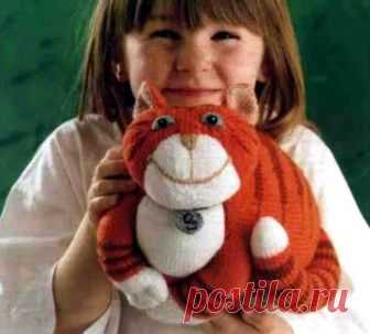 Чеширский кот. Вязание спицами
Сижу вяжу: игрушки спицами - http://wow-toy.ru
Тыква: вязаные игрушки – http://tykva-toys.ru