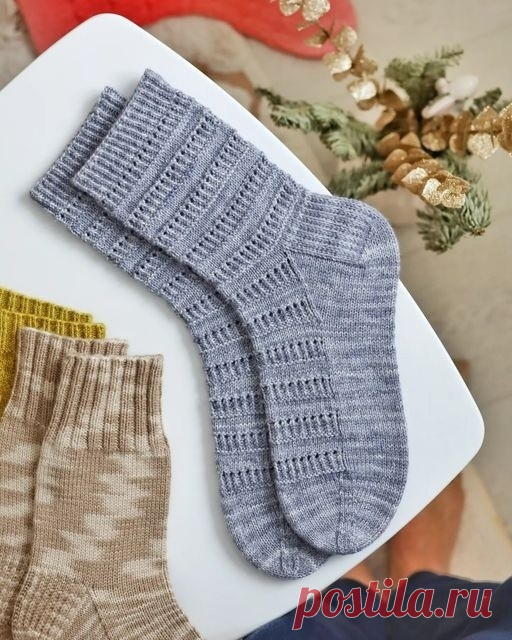 Простой узор для вязания носков спицами
