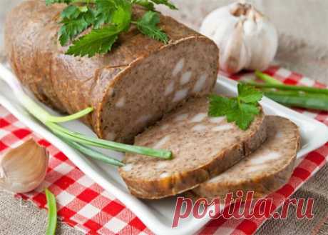 Домашняя печеночная колбаса с салом и чесноком - получается толстой, легко режется на ровные кусочки