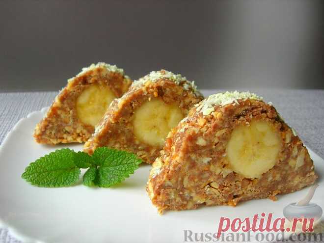 Рецепт: Пирожные «Карпаты» с бананом (без выпечки) на RussianFood.com