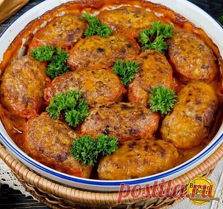 Бабушка научила! Очень сочные и вкусные ленивые Голубцы
От таких голубцов без ума вся моя семья!
Ингредиенты:
- 500 гр свежего фарша
- 300 гр капусты,
- 100 гр риса,
- 1 яйцо, соль, перец