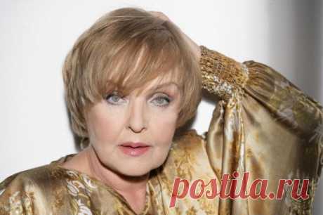 Ада Роговцева отмечает 82-летие: история творческой и личной жизни знаменитой актрисы