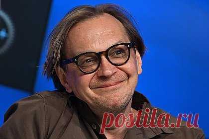 Российский актер рассказал о жизни в США. Российский актер театра и кино Михаил Горевой, снимавшийся в голливудских фильмах «Телохранитель киллера», «Отпетые напарники» и «Шпионский мост», рассказал о жизни в США в 1990-х годах. Он поделился подробностями в интервью для Teleprogramma.pro. Актер прожил в США четыре года.