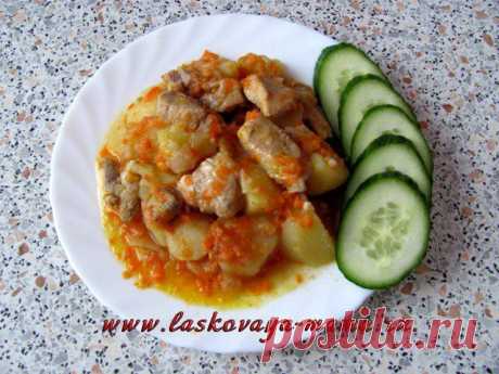 Картофель тушеный с мясом в мультиварке