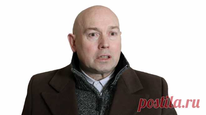 Почему мы стали чужими? Виктор Сухоруков 
Актер Виктор Сухоруков — о равнодушии к бывшим соотечественникам

Фото: ИЗВЕСТИЯ/Александр Казаков
Я сейчас снимаюсь в картине режиссера Александра Новикова «Звезды». Когда начал читать сценарий, сна…