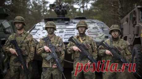 «Подготовить Киев к попытке реванша»: в СВР рассказали о планах Запада заморозить конфликт на Украине. Запад намерен заморозить украинский конфликт, чтобы перевооружить Киев и попытаться добиться реванша, заявили в пресс-бюро Службы внешней разведки РФ. Как отметили в СВР, НАТО уже разворачивает на Украине учебно-тренировочные центры для подготовки не менее 1 млн мобилизованных. Кроме того, альянс планирует ввести на территорию страны 100-тысячный оккупационный контингент под видом…