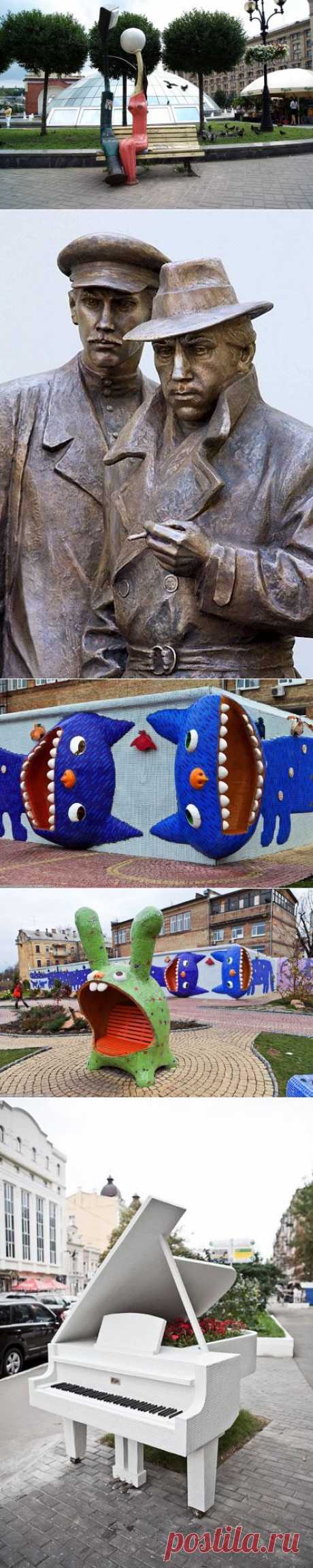 Cамые интересные памятники Киева (25 фото)