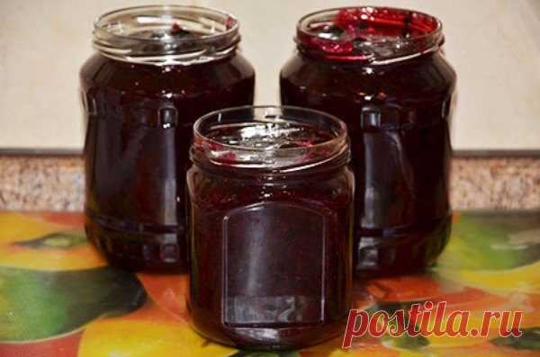 Соус из винограда: 5 лучших рецептов к мясу и для заготовок на зиму