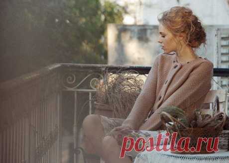 Жить так, как вы хотите - это не эгоизм. Эгоизм - это когда другие должны думать и жить так, как вы хотите.
Оскар Уайльд