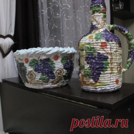 Мои шедевры из газетных трубочек.