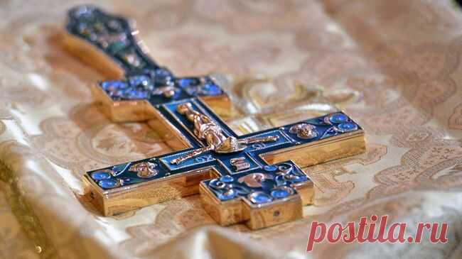 Священник рассказал, какая еда разрешена во время Петрова поста