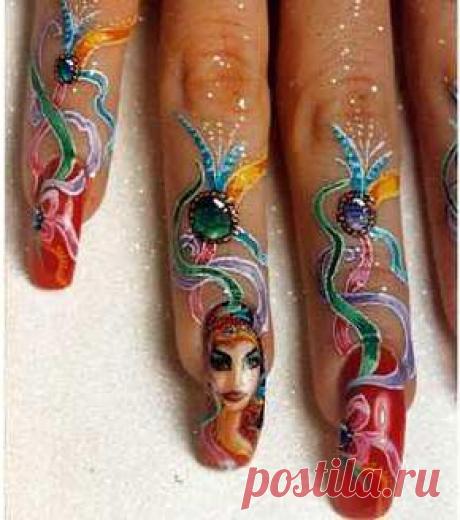 Самый ужасный маникюр в мире. Ужасные ногти Индустрия моды диктует свои неписаные законы. Выбирая между красивым и стильным маникюром, леди руководствуются здравым смыслом. Предпочтение в пользу избранного стиля оправдано в определенных условиях для поддержания имиджа. Как говорится, маникюр должен быть в тему к гардеробу и поведению. Какие ногти можно назвать ужасными и что значит ужас для модниц – вопрос спорный. Однако выводы сделать несложно.Маникюр из фильмов ужасовНе...