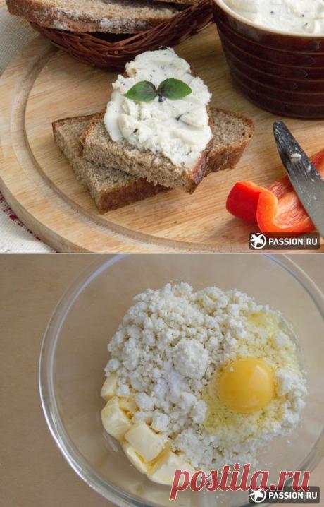 Плавленый творожный сыр - на вкус — в сто раз вкуснее, чем магазинный плавленый ...

Ингредиенты:
Творог – 500 г,
Яйца – 1 шт.,
Масло сливочное – 100 г,
Сода – 0,5 ч. ложки,
Соль – 0,5-1 ч. ложка,
Базилик сушеный – 1 ст.ложка.