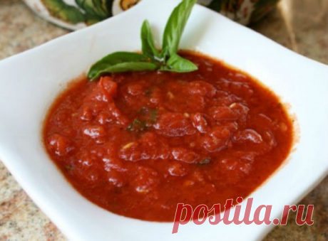 Томатный соус – нестареющая кулинарная классика / Простые рецепты