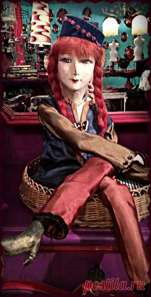 Boudoir Doll Madness