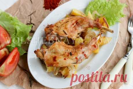 Кролик в кефире с горчицей Кролик в кефире с горчицей



Очень вкусный и простой рецепт запеченного кролика в кефире. За счет кефирно-горчичного маринада мясо получается нежным, сочным и мягким. Чтобы сэкономить время, я предла…