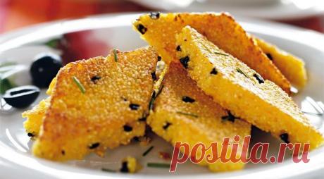 Как приготовить кукурузную кашу — поленту? 
=Ингредиенты 250 г кукурузной крупы соль