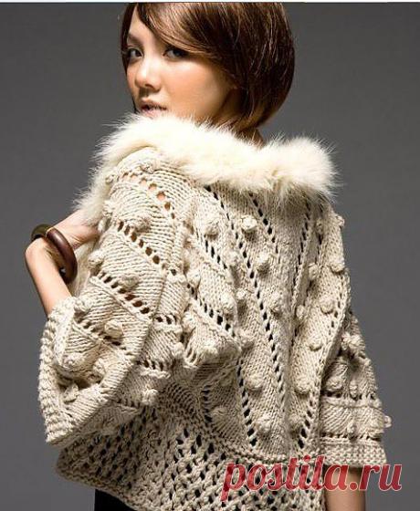 ЖАКЕТ-НАКИДКА С МЕХОВЫМ ВОРОТНИКОМ