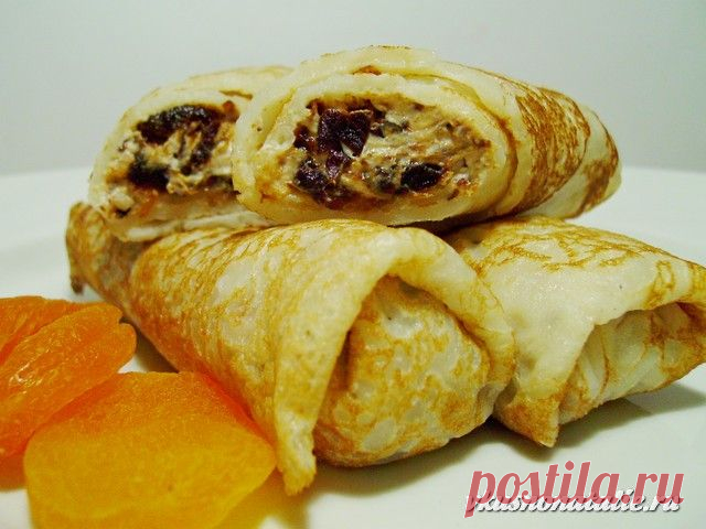 Блинчики с творогом и черносливом