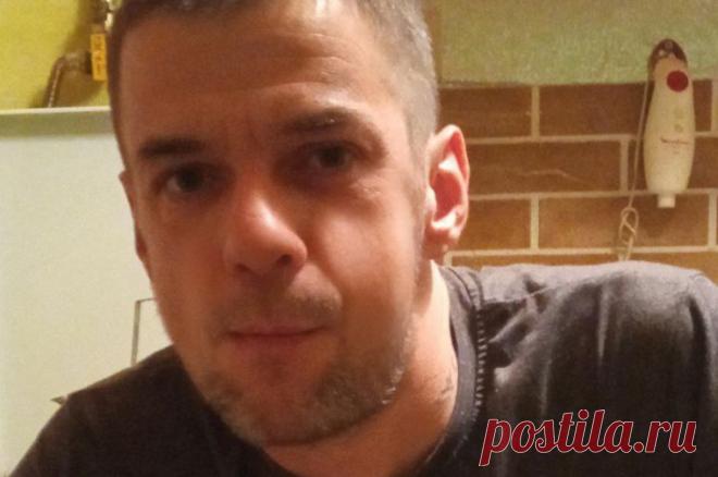 Вывезли на тачке. Мужчина вступился за даму, а она потом прятала его труп. Это случилось в Волоколамске. 42-летний Руслан зашел на огонек по старой памяти к своей бывшей подруге. А она стала жаловаться на нового ухажера. Да так жалобно, что Руслан решил проучить парня. Руслана в этом споре двух мужчин убили.