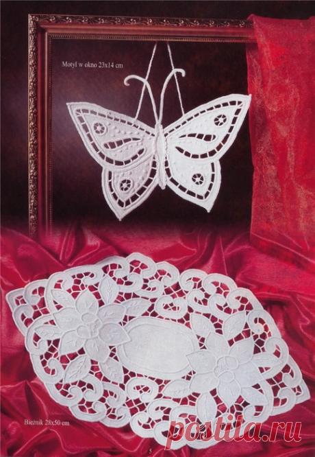 Книга по вышивке в технике Ришелье.