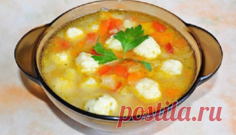 Самый модный суп с сырными шариками: нежный и волшебно вкусный - Любимые рецепты Давайте приготовим мой самый любимый суп с сырными шариками: невероятно вкусный, нежный и несложный в приготовлении.