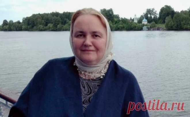 Умерла актриса и сестра Александра Стриженова Елена Земляникина. Актриса Елена Земляникина погибла в ДТП, сообщила пресс-служба Московского городского педагогического университета (МГПУ), где работала артистка.