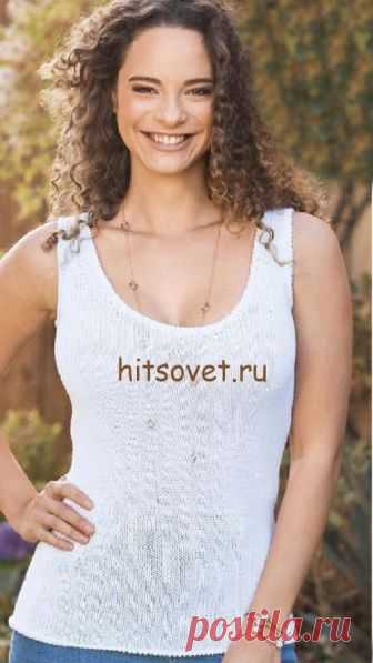 Майка крючком для женщин - Хитсовет Майка крючком для женщин. Классическая майка для женщин связана крючком в технике нукинг. Для вязания майки Вам потребуется 250 (300) грамм белой пряжи, состоящей из 55% натуральной шерсти, 45% хлопка; длиной нити 130 метров в 50 граммах; крючок для нукинга № 3.