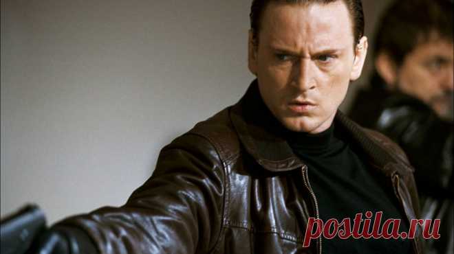 В конце августа мы с нетерпением ждем третью книгу автора бестселлеров «100 способов изменить жизнь» Ларисы Парфентьевой — «33+. Алфавит жизненных историй». Под обложкой — 33 истории в алфавитном порядке и 99 вопросов, которые помогут лучше понять себя. Ловите главу из книги — историю на букву Б. P.S. Здесь можно подписаться на уведомление о выходе книги — mif.to/alfavit