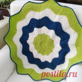 I crocheted this star blanket in these lovely vibrant colours to make a fun and unique item!