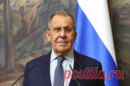 Лавров прибыл в Северную Македонию. Рейс с министром иностранных дел России Сергеем Лавровым прибыл в Северную Македонию, сообщила официальный представитель МИД РФ Мария Захарова. «Несмотря на вражеские козни, мы в Скопье», — написала она. до пункта назначения самолет летел через Грецию, хотя изначально планировался маршрут в небе Болгарии.