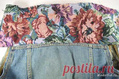 Декорируем джинсовую жилетку гобеленной тканью и вставкой из футболки