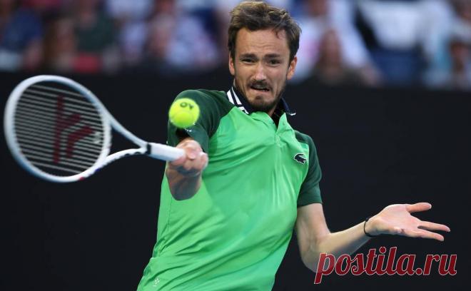 Даниил Медведев отказался защищать титул чемпиона турнира в Роттердаме. Российский теннисист объяснил отказ от участия в крупном турнире усталостью после Australian Open и проблемами с правой стопой. В Роттердаме сыграет вторая ракетка России Андрей Рублев