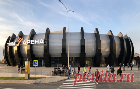 В Туле открыли комплекс для занятий единоборствами и игровыми видами спорта. На церемонии открытия присутствовали губернатор Тульской области Алексей Дюмин, министр спорта Олег Матыцин, президент "Норильского никеля" Владимир Потанин, помощник президента РФ Игорь Левитин