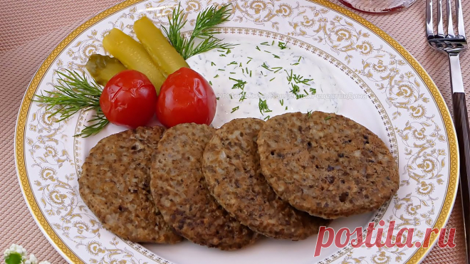 Вкусные оладьи из печени / Нежные печеночные оладьи / Котлеты из куриной печени / Сальники из печени Не все любят печенку, а зря, это очень полезный продукт! Рецептов ее приготовления очень много и сегодня будем жарить оладьи или, как их называет моя мама, с...