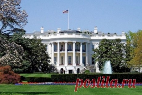 TAC назвал шесть ошибок, которые США совершили в отношении с РФ. Вывод сделал бывший помощник президента США Рональда Рейгана Даг Бэндоу.