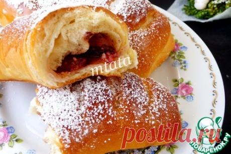 Булочки со сливами – кулинарный рецепт